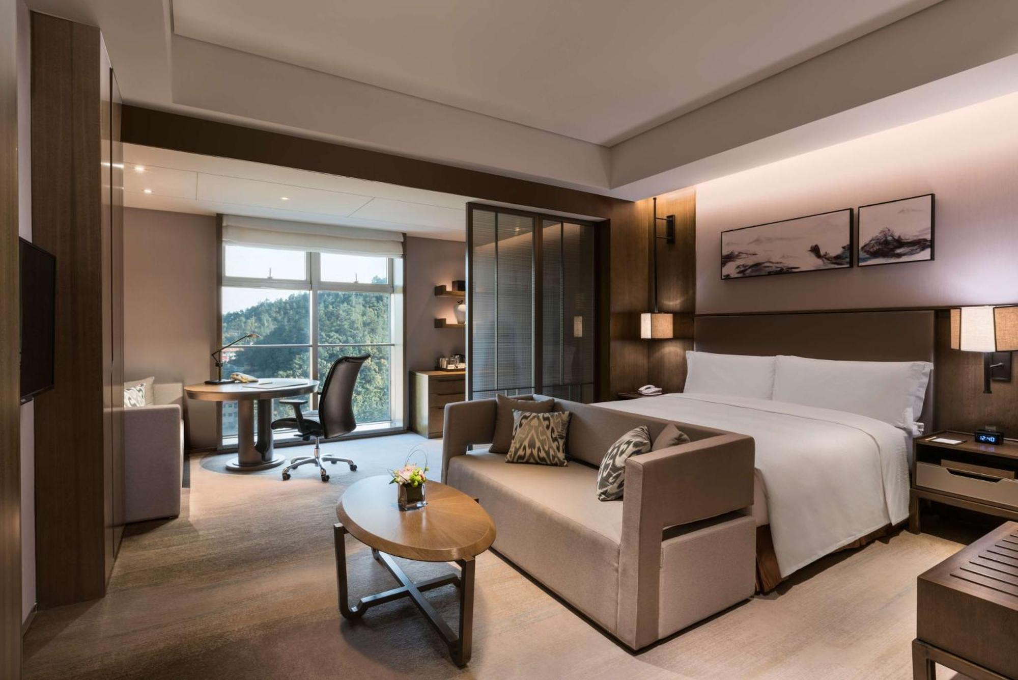 Doubletree By Hilton Hotel Shiyan Exterior photo