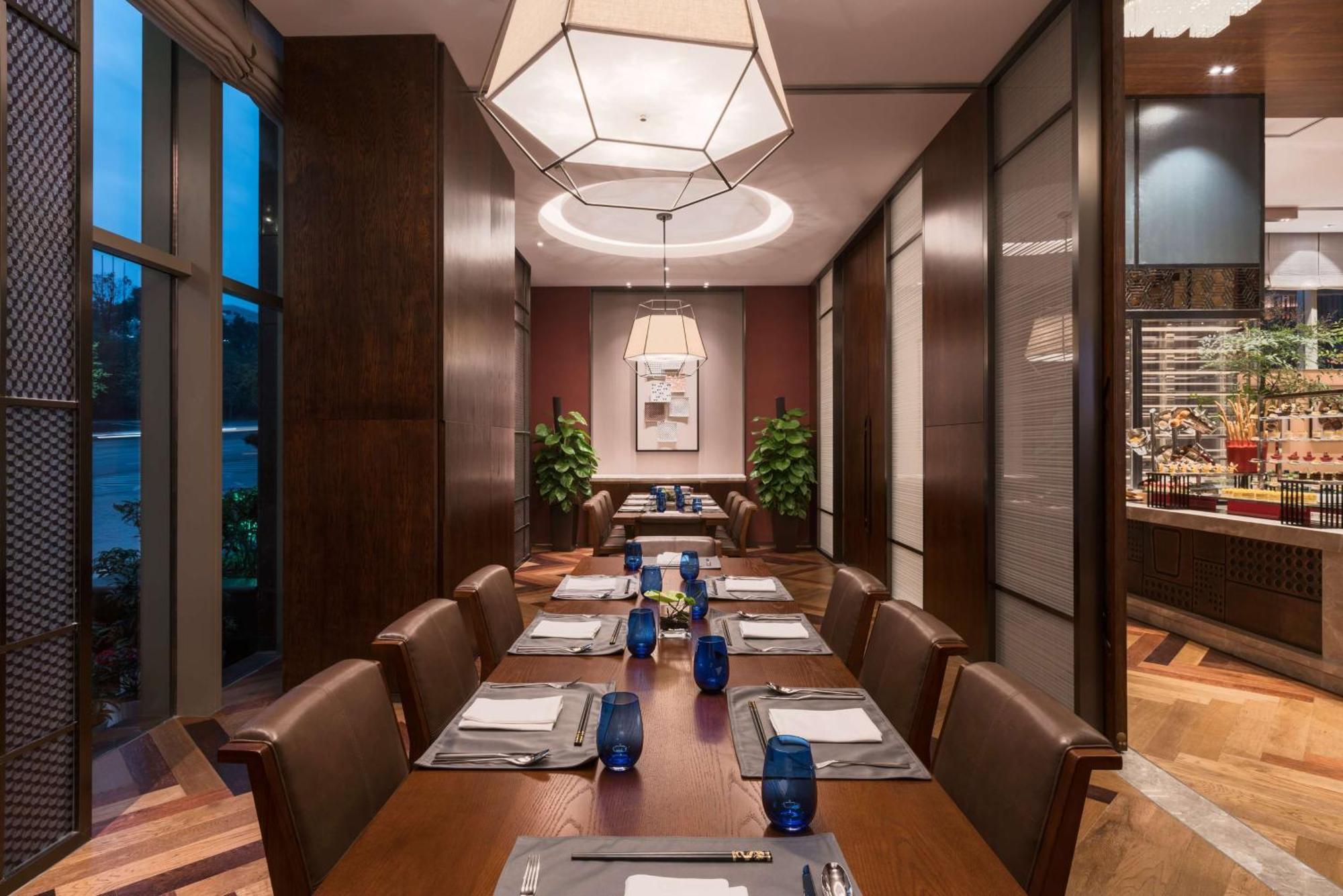 Doubletree By Hilton Hotel Shiyan Exterior photo